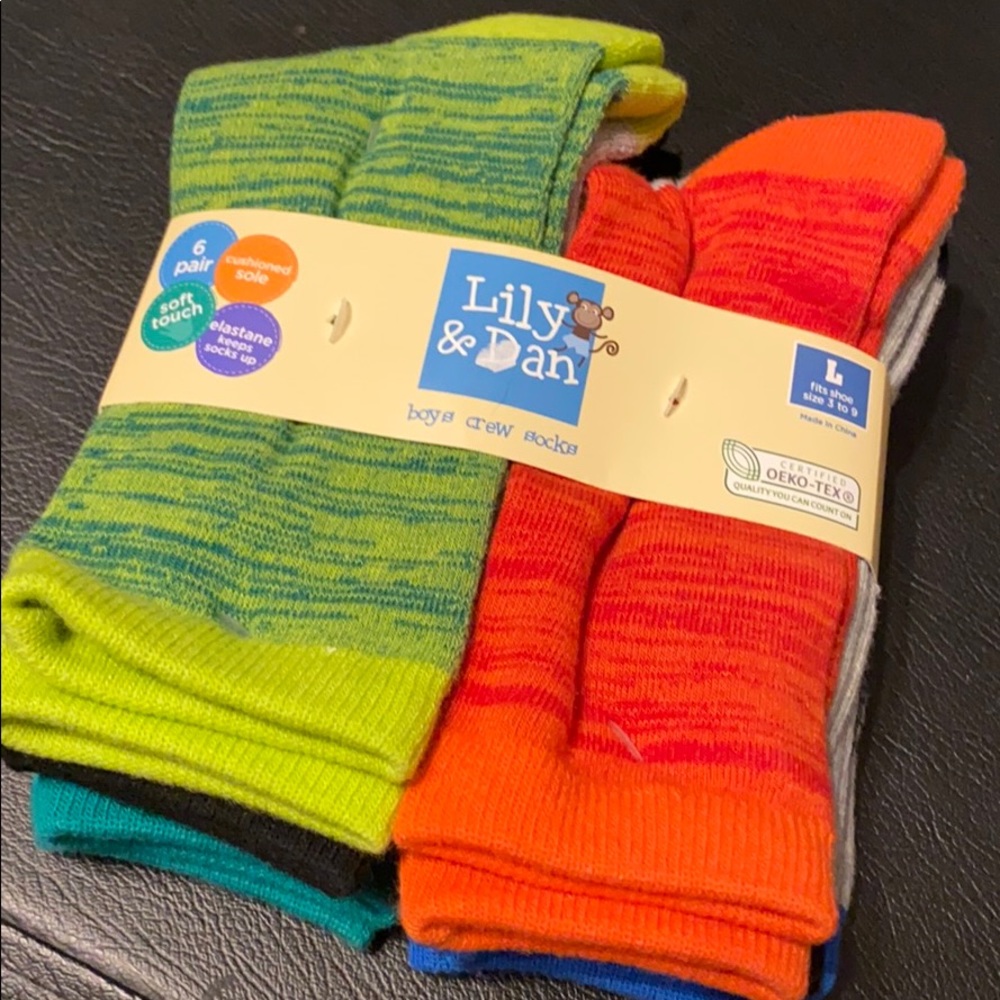 ✨ new with tags! ✨ boys crew socks